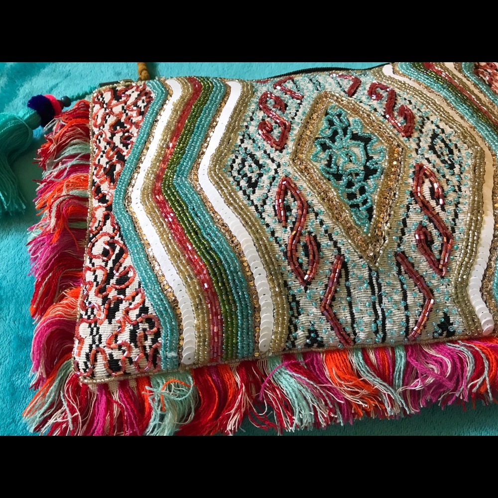 NEW gorgeous beaded EXPRESS NYC purse - Picture 4 of 13